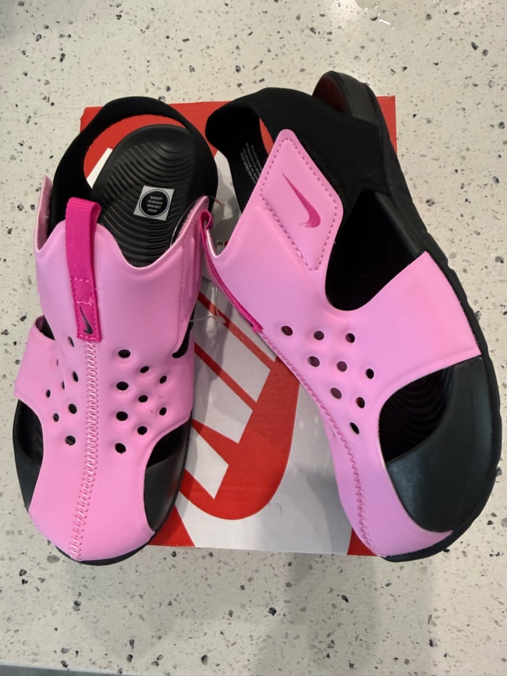 New girls Sz 2 Nike Pink and Black Sandals with Vent Holes
